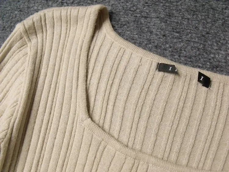 ソフトで伸縮性のある細針リブニットウェア スクエアカラー フェイクオープンカーディガン オールマッチ オルムサイズ オルトスイートスレ