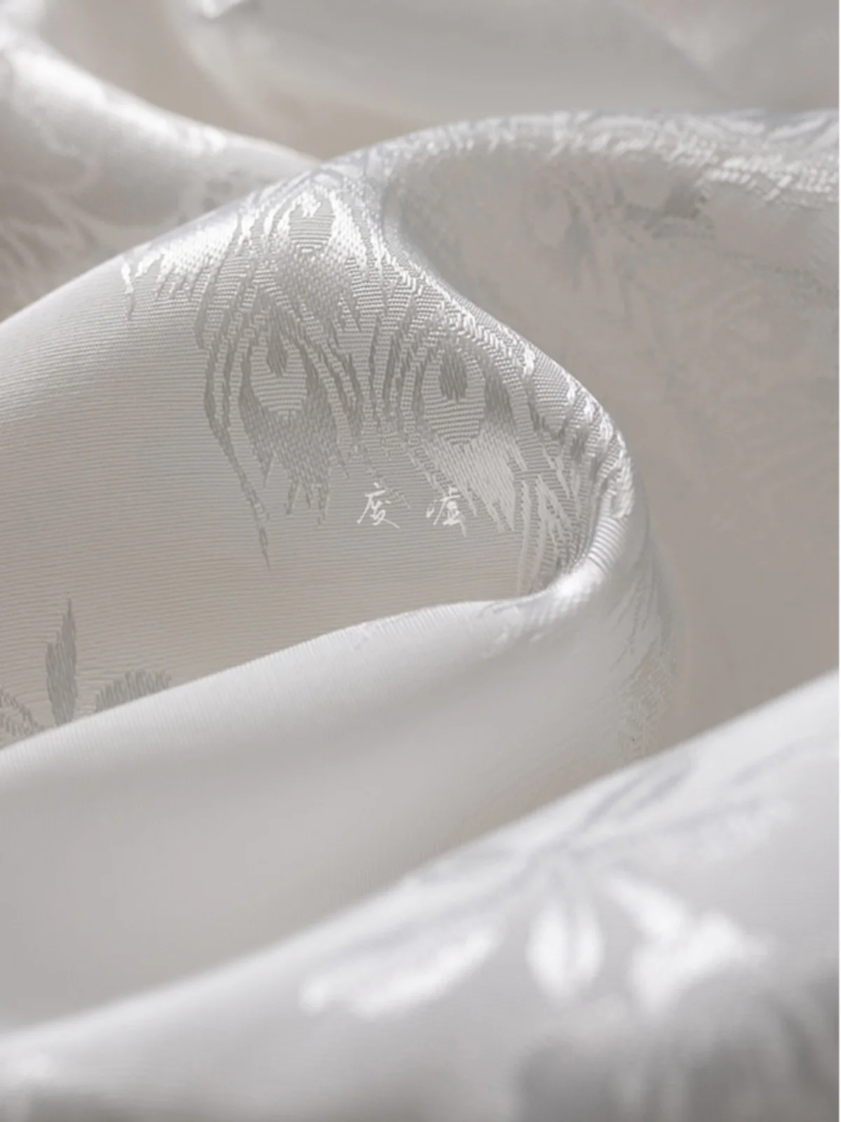 Neue chinesische Sle Damen-Hose mit weitem Bein, Blumenstickerei, lässig, hohe Taille, schlankmachende, gerade geschnittene Hose für Frühling und Sommer