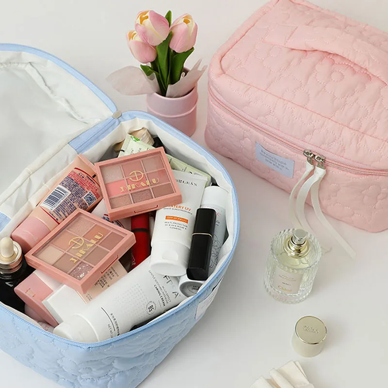 Candy Color Makeup Bag New Light Luxury Cosmetic Organizer For Women Lipstick Pack Portable Travel Cosmetic Toiletry Storage Bag