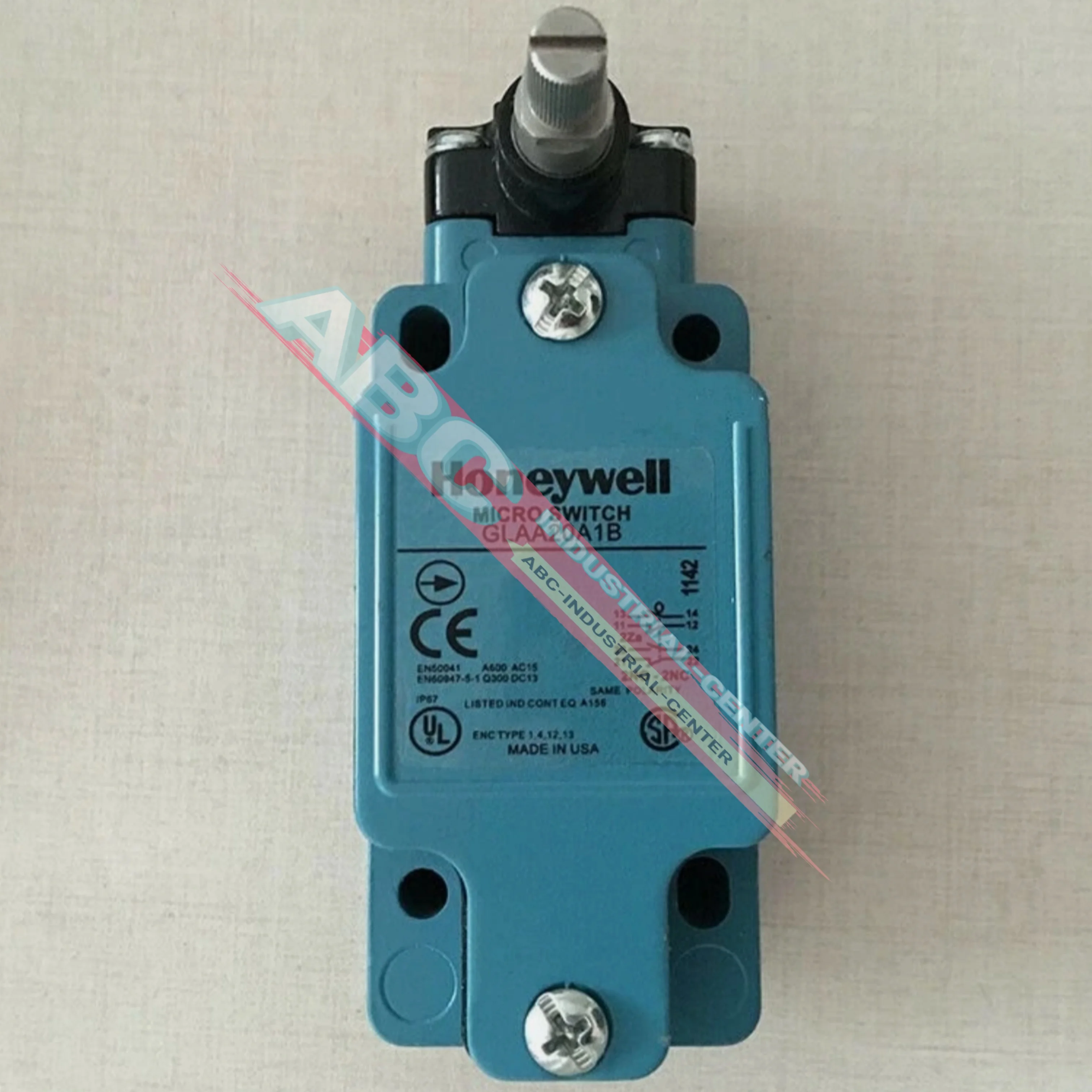 

GLAB01A1B GLAB20A1A Концевой выключатель хода 100% НОВЫЙ