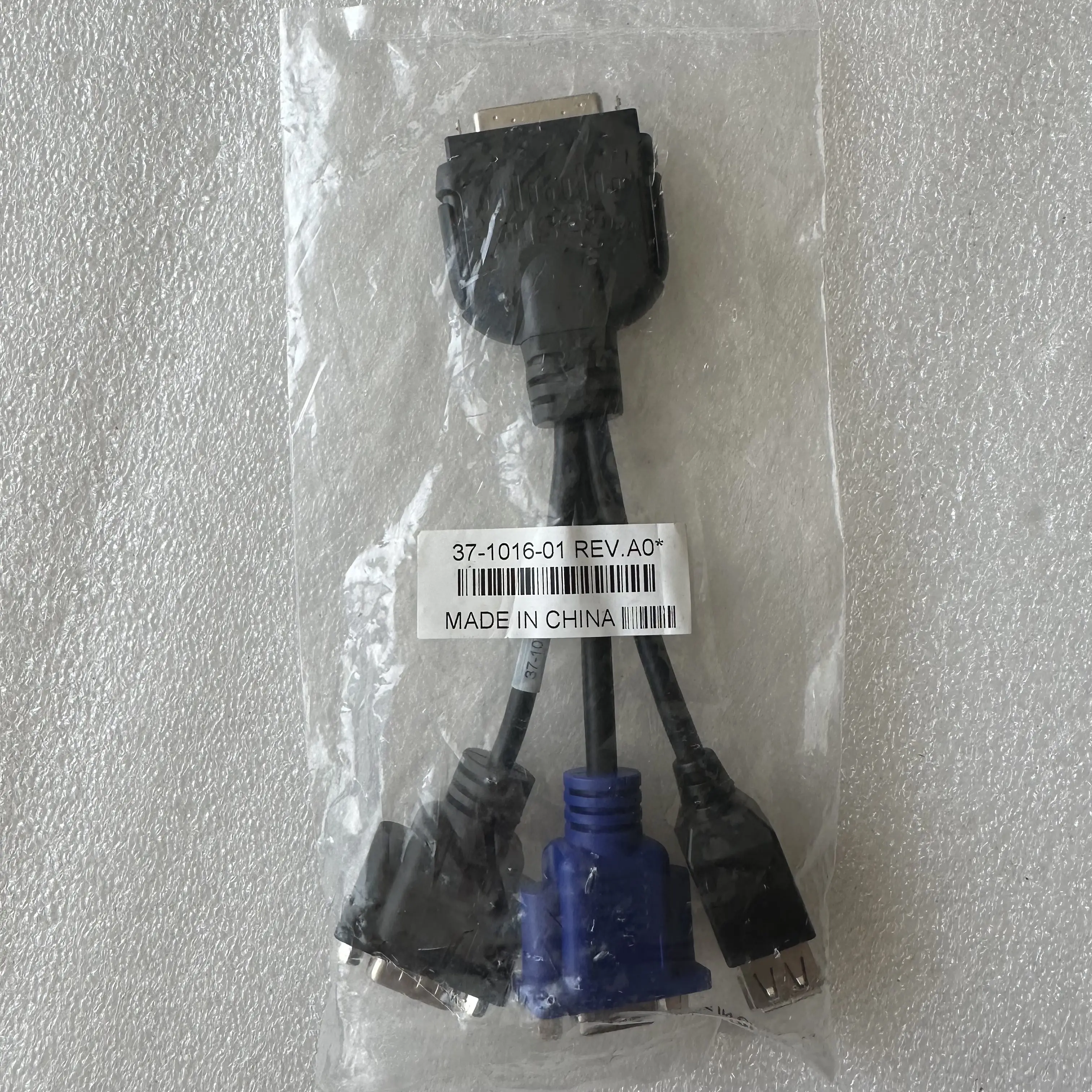 FOR Cisco UCS 5108 kvm cable N20-BKVM HD15 USB serial 37-1016-01