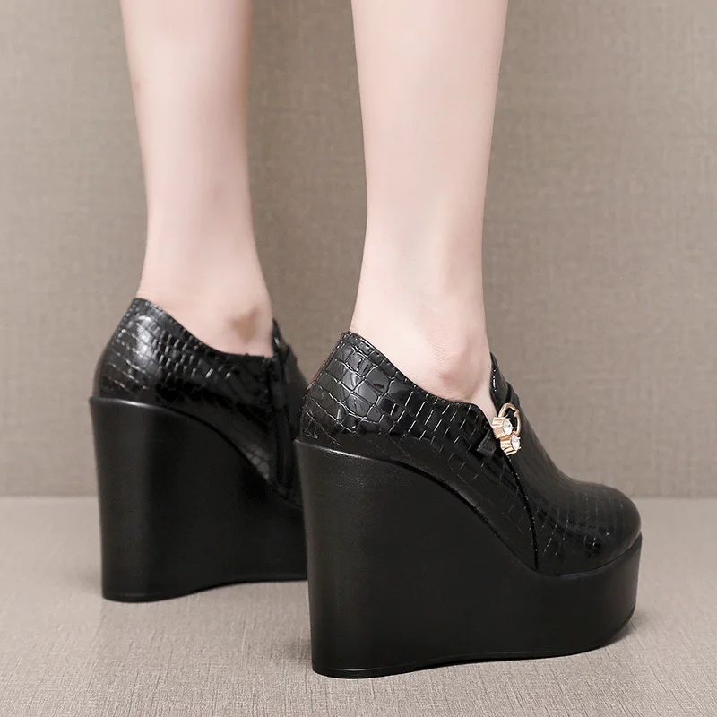 12cm Small Size 33-43 Vintage Deep Mouth Patent Leather Shoes with Fur Women Pumps 2025 Spring High Heels Platform Wedges Shoes