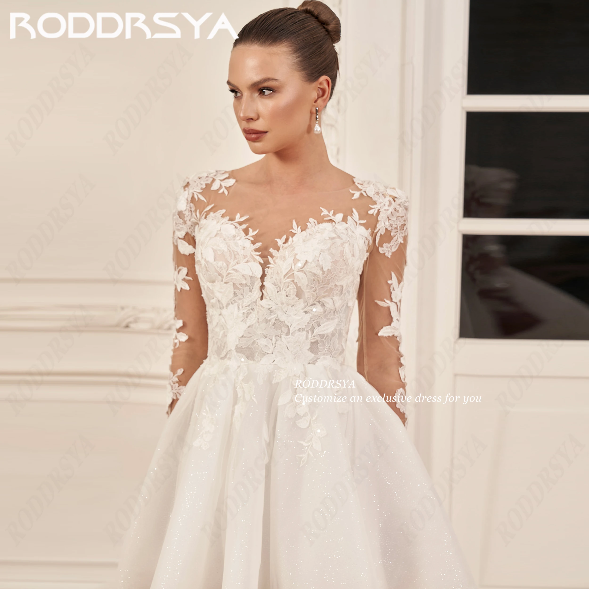 RODDRSYA Illusion Spitze Applikationen Brautkleid Glitzerndes Tüll Brautkleider Für Frauen Langärmeliges Mini Brautkleid Kundenspezifisches Mini Länge funkelndes Tüll eine Linie Brautkleid Spitze