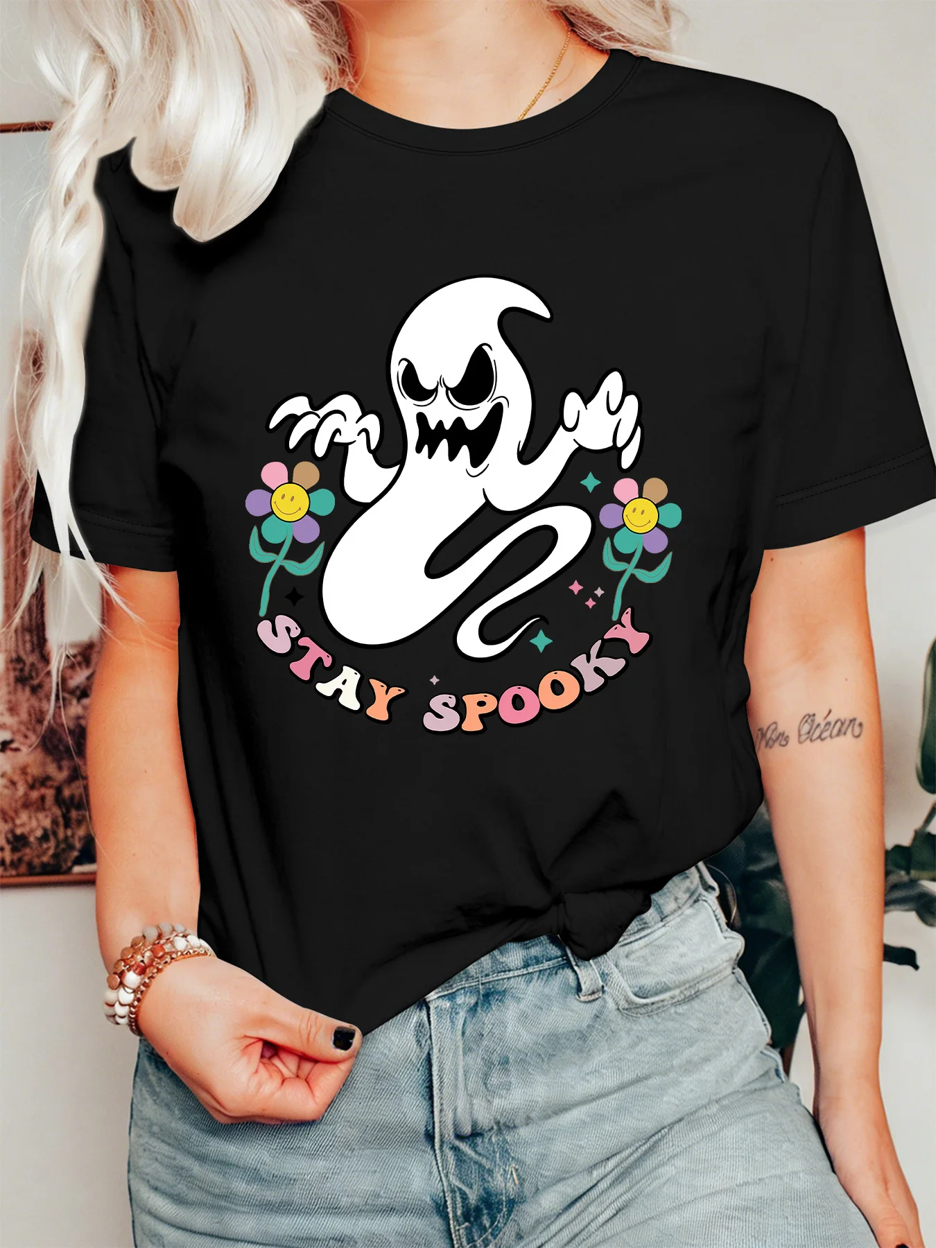 Retro Ghost Womens T Shirt Stay Spooky Slogan Smiley Floral Cartoon Graphic Short Sleeve O Neck Halloween Ladies Wear Tops