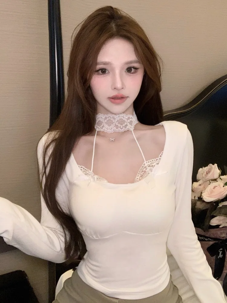

Sexy Long Sleeve U-Neck T-Shirt Women's Lace Splice Fake Two-Piece Brushed Base Shirt Inner Wear Top Korean Style Slim Fit