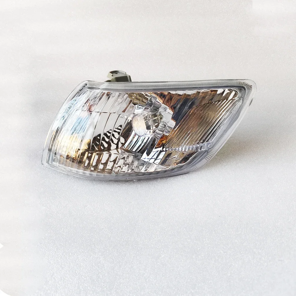 

Передний угловой светильник автомобиля для Toyota Corona Premio ST210 ­ CT211 ­ AT210 8152020820 1998-2001 Лампа указателя поворота