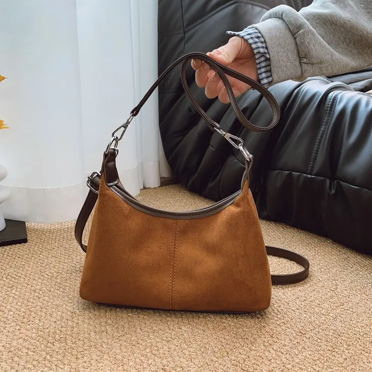 

2025 New Light Luxury Women's Bag High-end Quilted Rhombus Chain Bag Versatile Shoulder Crossbody Square Bag for Ladies