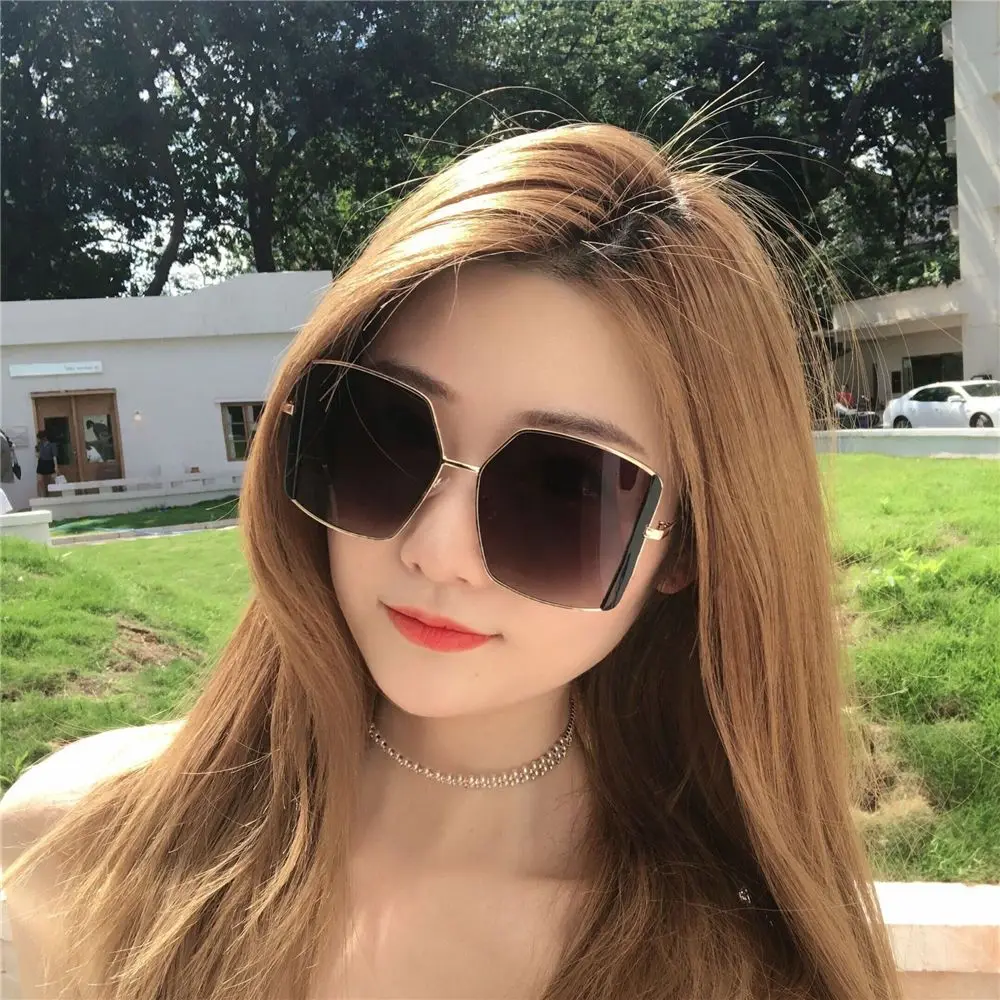 

Brand Designer Vintage Summer Women Sunglasses Ladies Sun Glasses Shades Driving Eyewear