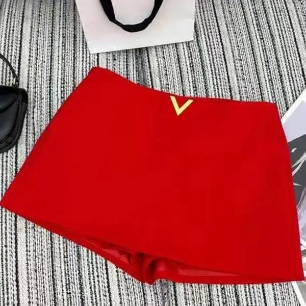 

Элегантные универсальные красные шорты-юбка с высокой талией, модные легкие летние повседневные женские брюки-кюлоты из полиэстера, коллекция 2026