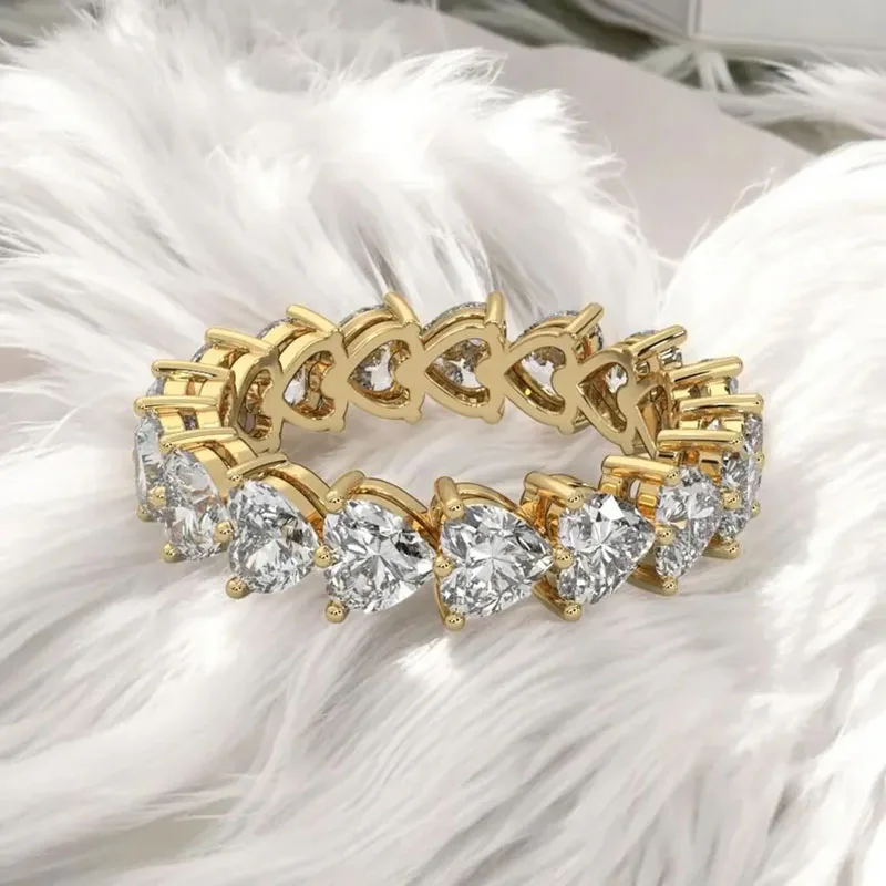 Laboratory Cultivation Of 0.3-0.7 Carat D-F Colored 14K 10K White Gold Heart-Shaped Cut Diamond Full Diamond Ring