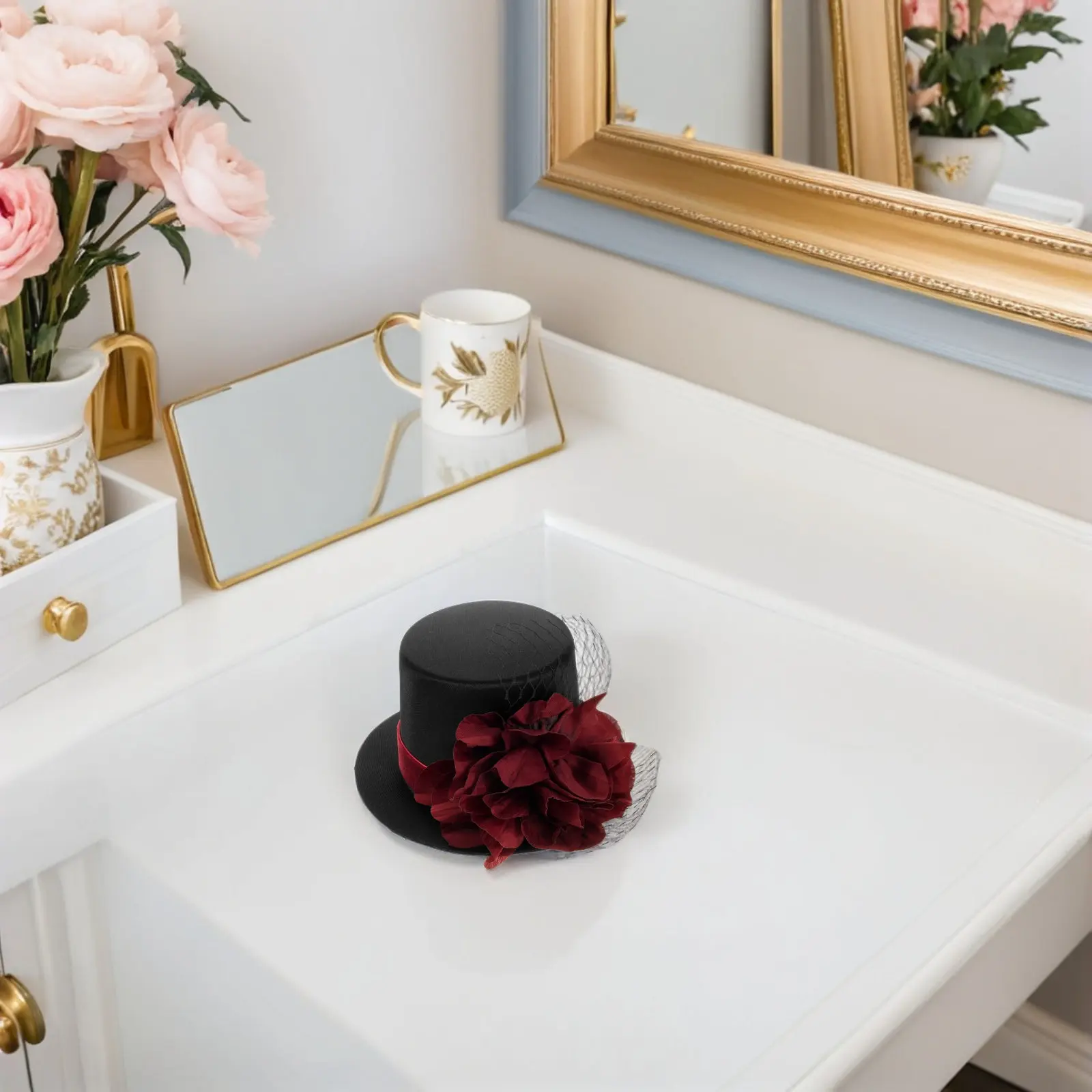 

Retro Small Fedora Hat Classic Vintage Style Fashionable Casual Wear Elegant Design Trendy Gift Choice for Women and Men
