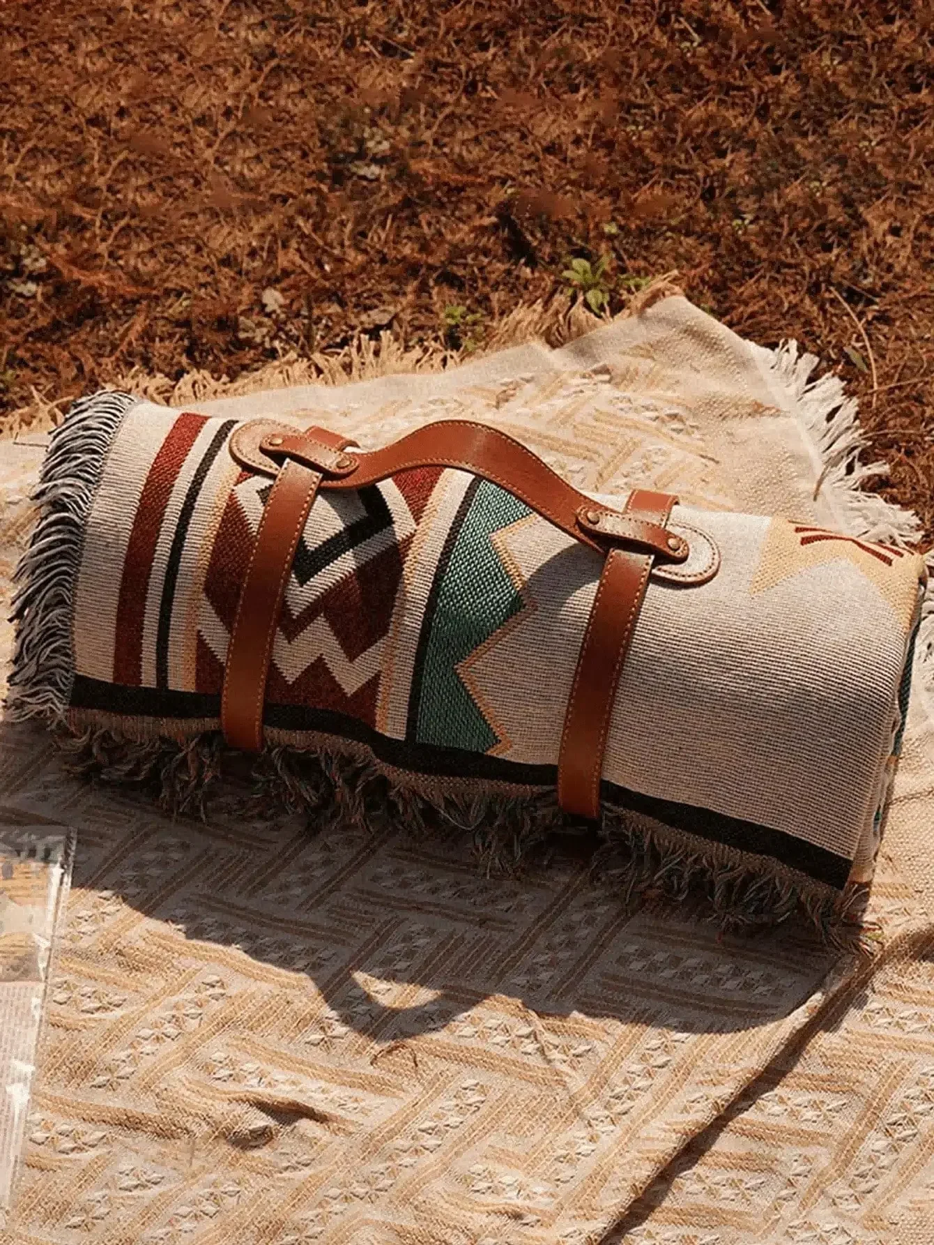 Bohemian Picnic Mat Thick Portable Machine Washable Tear Resistant Geometric Pattern Camping Pad Beach Towel Tent Mat Home Decor