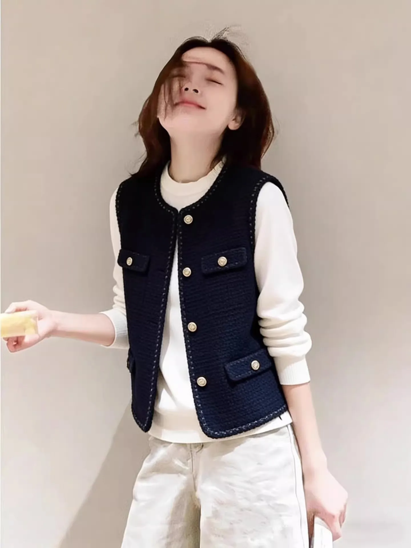 

Spring 2026 New Style Women's Short Jacket Vest Small Size Elegant Beauty Miniature Fragrance Style Outerwear round Neck Sing...
