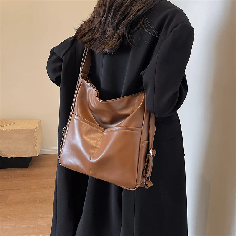 LEFTSIDE Women\'s Big Leather Retro Crossbody Bag Ladies Handbags 2023 Korean Fashion Y2K New High-capacity Shoulder Bag