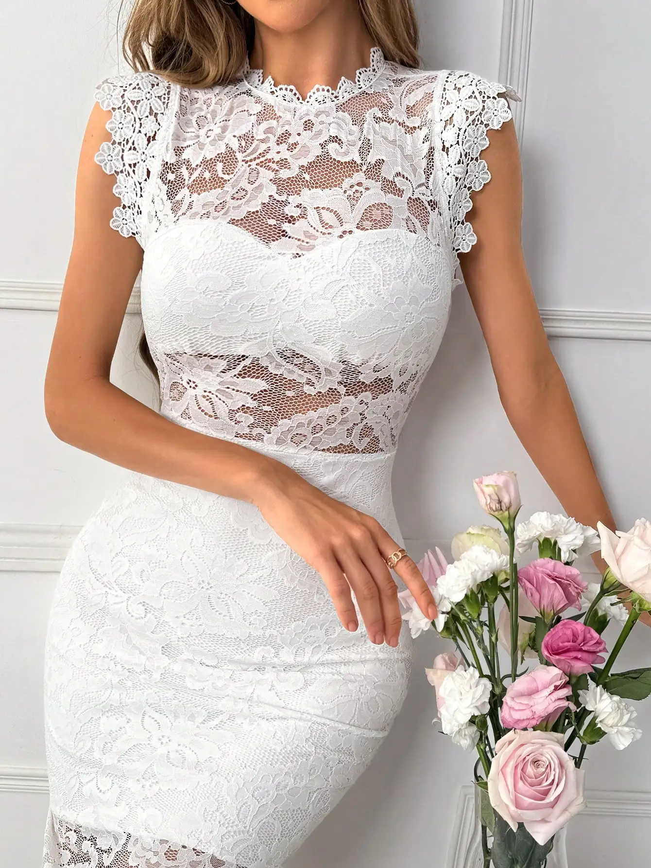 Firerie Minivestido feminino de verão simples e elegante de renda branca com recortes ocos e cintura,