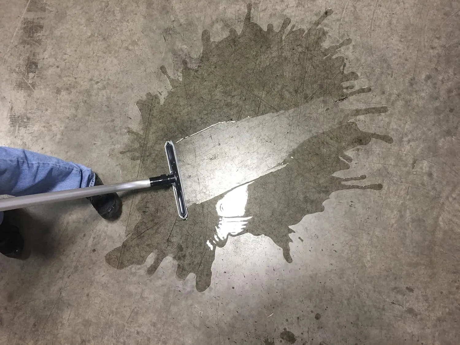 

Systems Wet/Dry Squeegee Vacuum Attachment with Lightweight Steel 1-Piece S-Wand