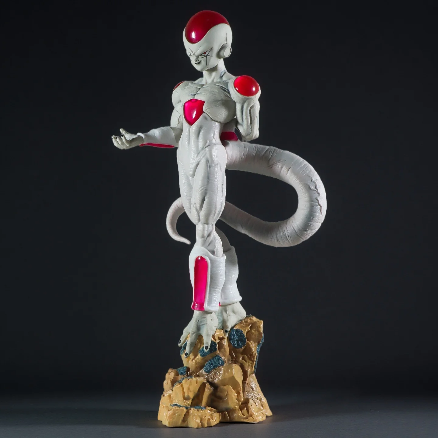 26 センチメートルドラゴンボール Z フィギュアフリーザ王アクション置物指電球最終形態フリーザ置物コレクションモデルおもちゃ人形