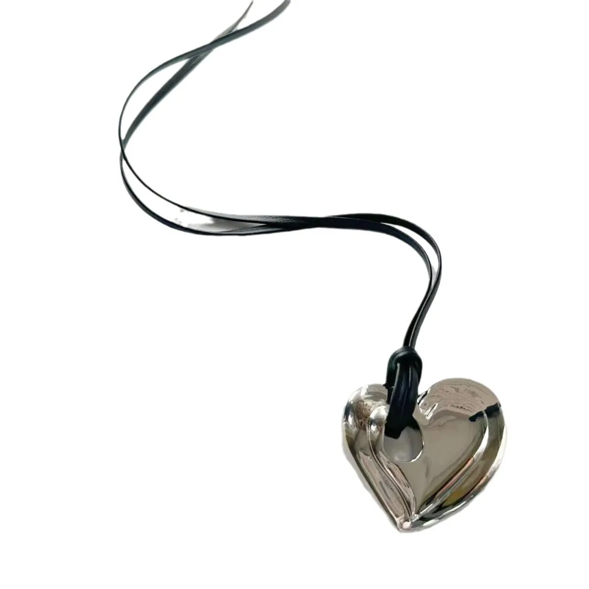 

Jenny&dave Black Rope Heart-shaped Necklace Long Hollow Heart-shaped Pendant Necklace Jewelry Necklace Necklaces For Women
