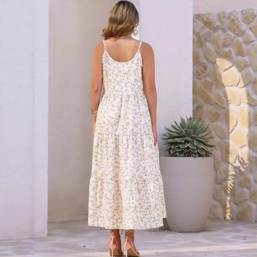 

Women's Summer New Casual Vacation Small Floral Pattern Camisole Multi-Layer Flared Dress