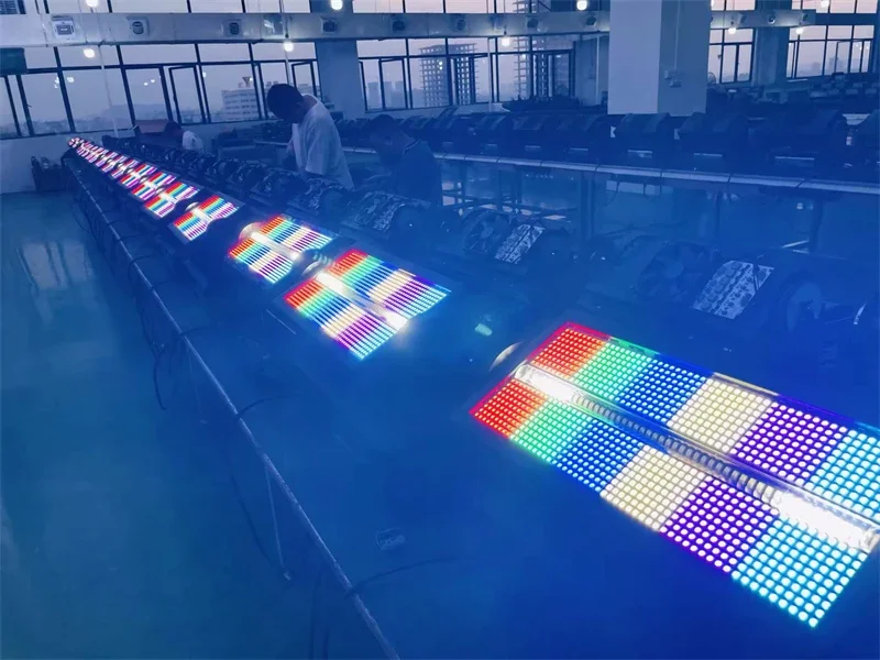 1 pezzo 1000W RGB LED Testa mobile Matrix Pixel Luce stroboscopica IP65 Esterna impermeabile DMX512 per Night Club Stage Disco DJ