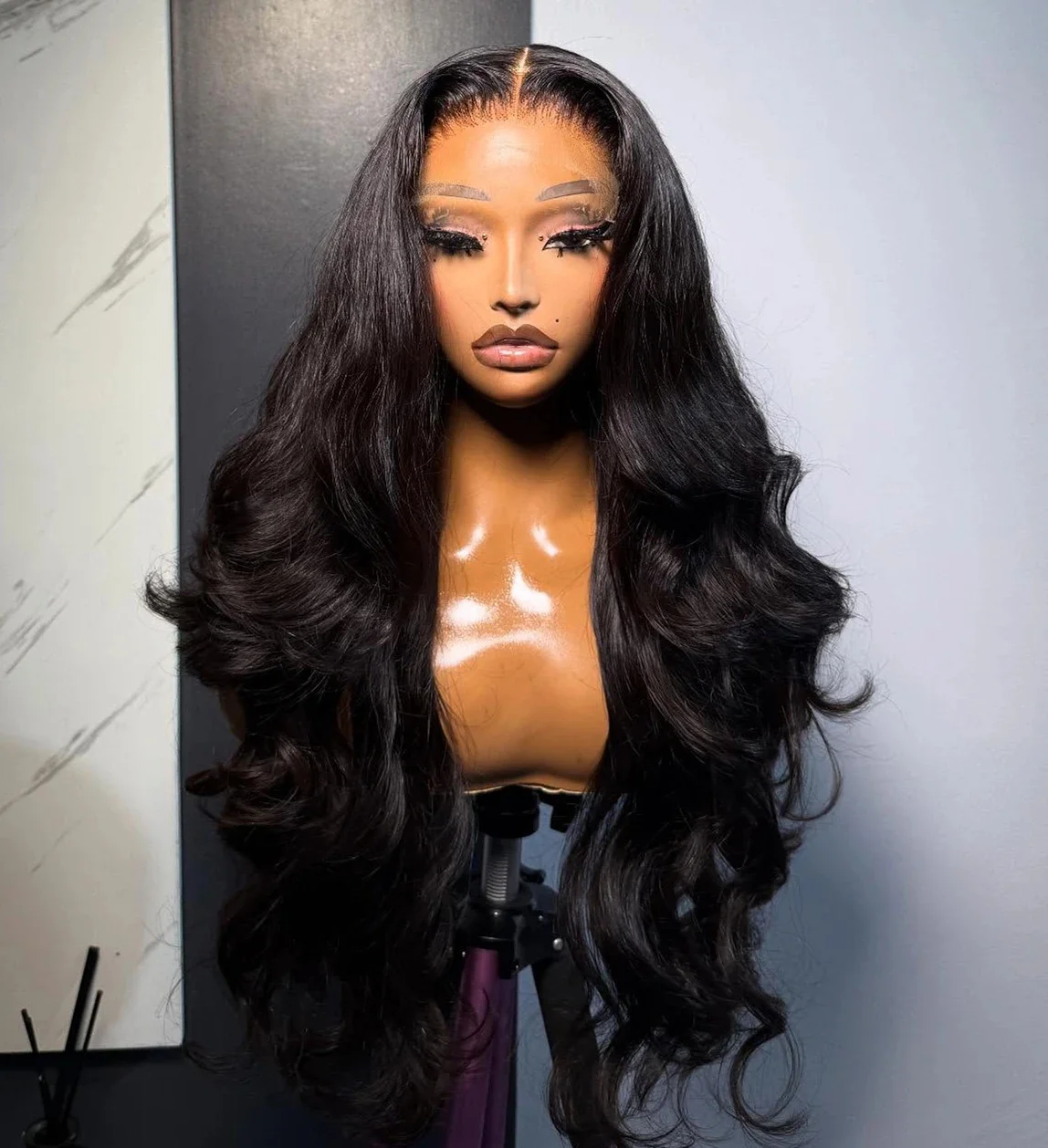 

Прозрачные кружевные объемные волны 13x4 Передние парики из натуральных волос Предварительно выщипанные 13x6 HD Кружевные фронтальные парики для чернокожих женщин Бразильские парики из волос