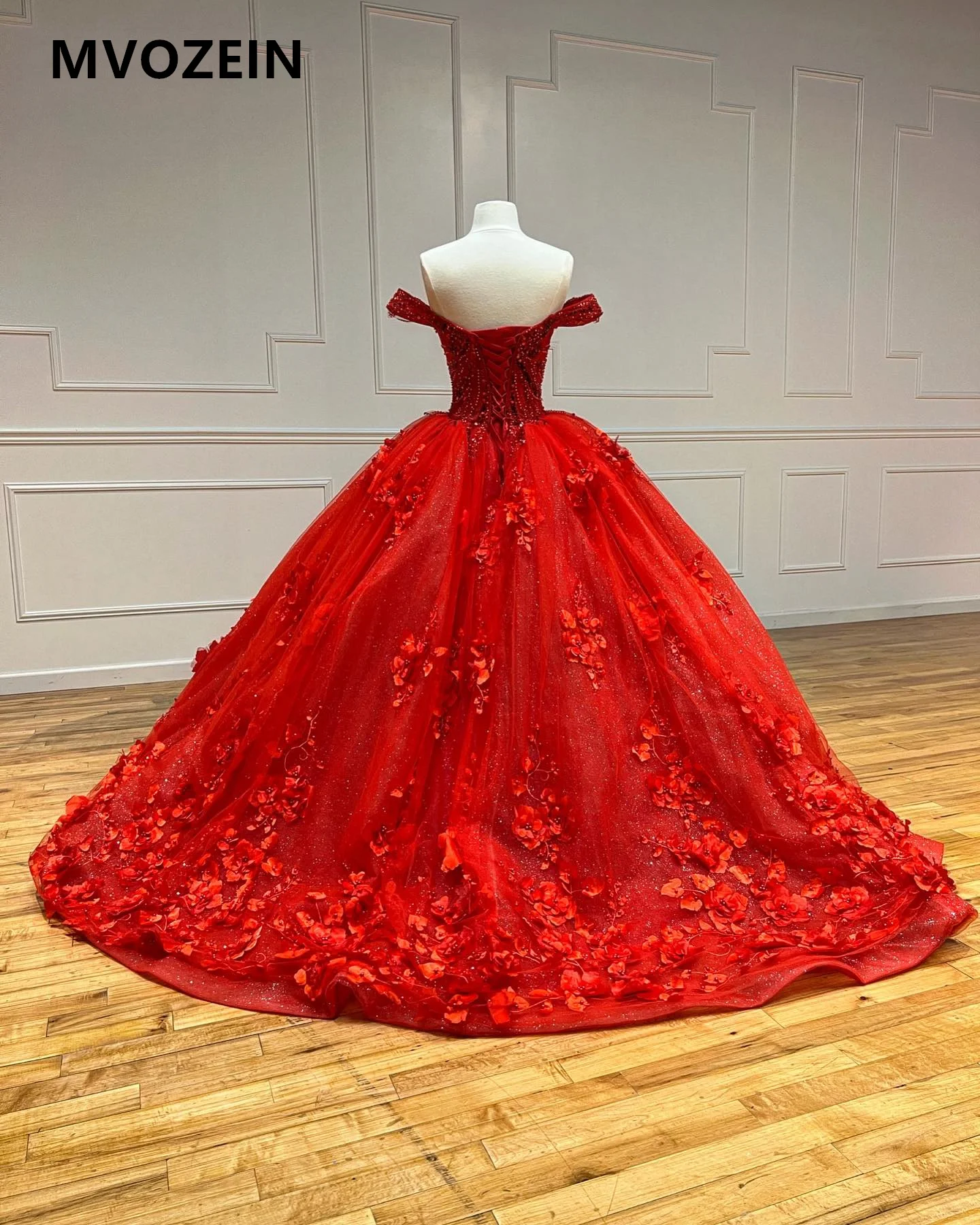 Red 15 Quinceanera Dresses 2024 Off The Shoulder Crystal Beading Puffy 15 Years Old Dresses Puffy Party Gowns