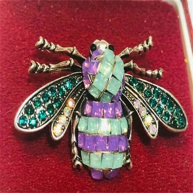 Vintage Style Opalescent Crystal BEE BROOCH Pendant Beekeeper Apairist