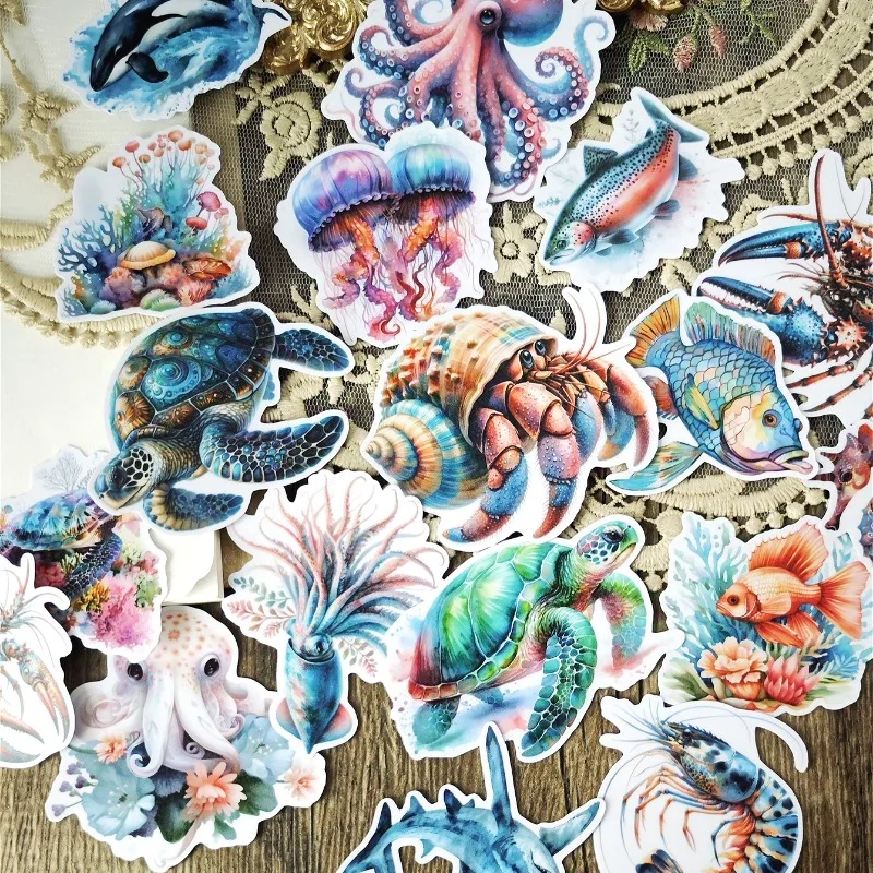 Stickers 17pcs Marine animals dolphins, sea turtles, whales Stickers for waterproof Bike Motorcycle Phone book Travel Luggage