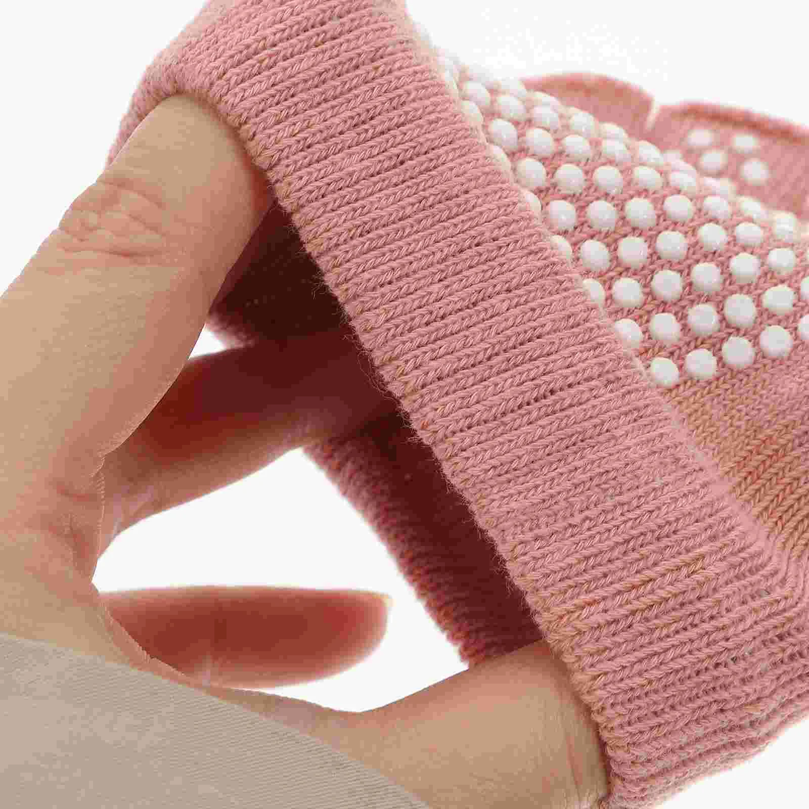 1 Pair Non-slip Half Finger Knit Gloves Exercise Yoga Accessories Workout Gloves Yoga Gloves for Fitness (Pink)