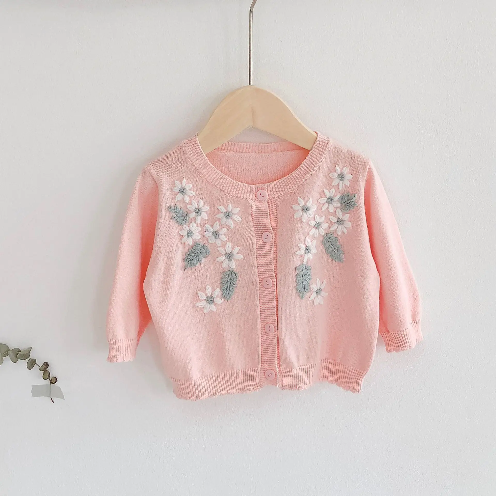 Girls Baby Sweater Coat New Autumn 2024 Girls Baby Long Sleeved Sweet Solid Handmade Knitted Embroidered Sweater Jacket