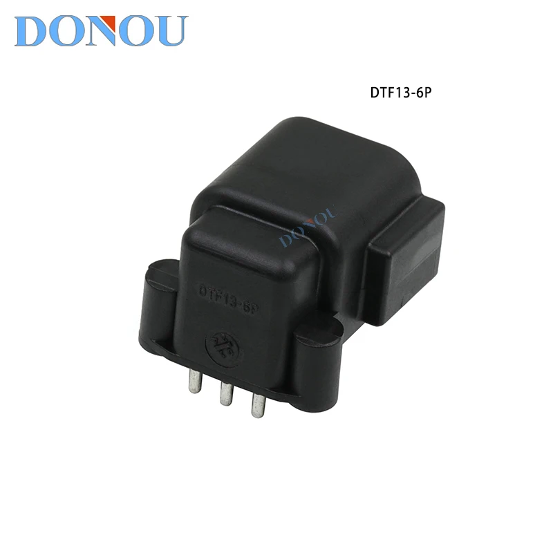 

The DTF13-6P new energy vehicle pin socket connector PCB board end mounting connector is compatible with DT06-6S