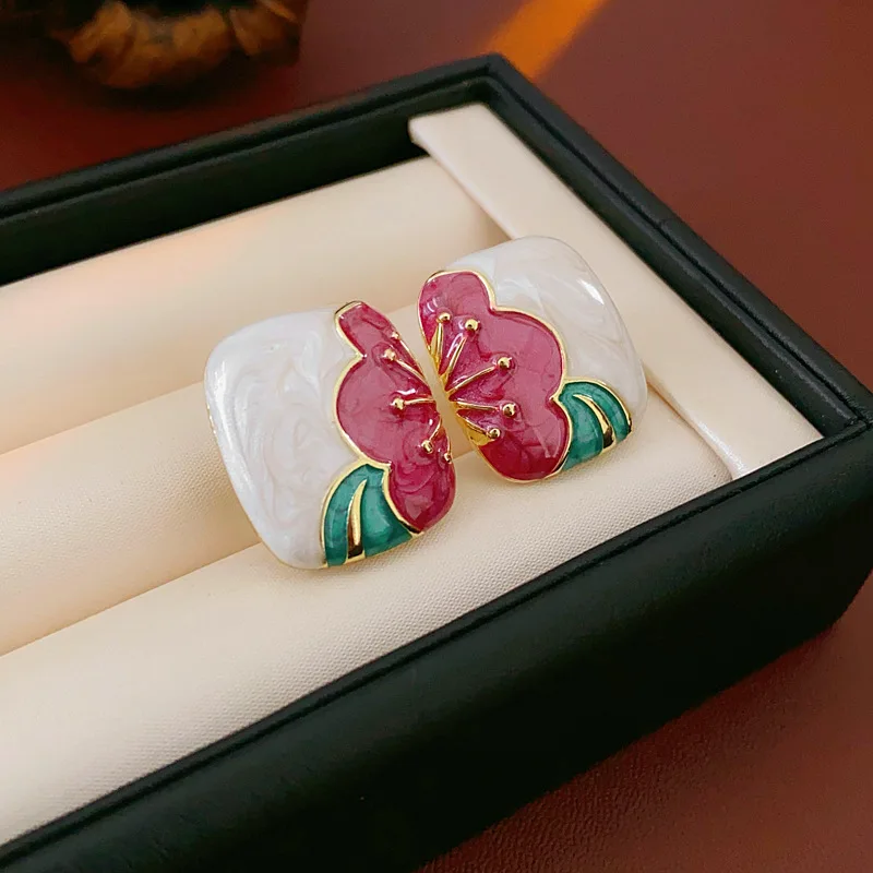 Square Metal Asymmetry Flowers Oil Dripping Earrings European American Style Personalized Fashion Stud Earrings Girls Jewelry