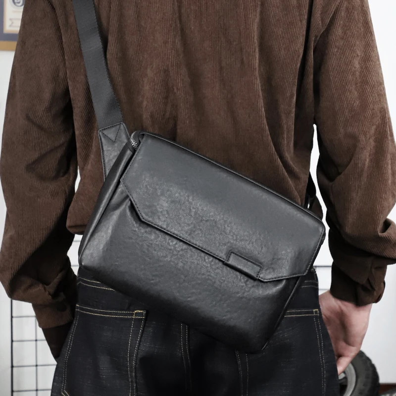 

Genuine Leather Men's Chest Shoulder Bag Vintage Crossbody Bags Large Capacity Male Messenger Sling Bag Travel