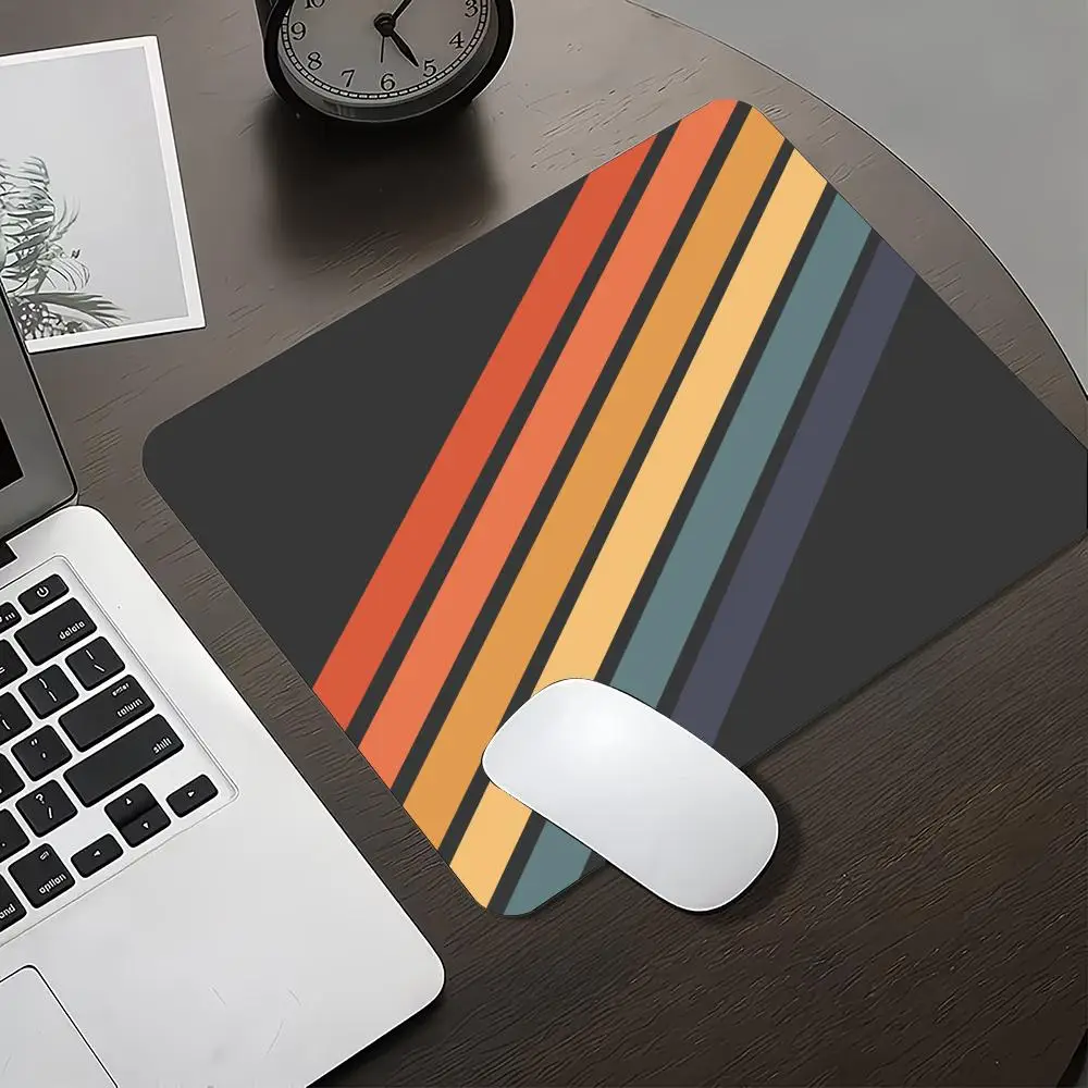 

Retro Stripes Mouse Pad Small Office Table Mats Computer Accessories Washable Non-slip Rubber with Precision Lock Edge