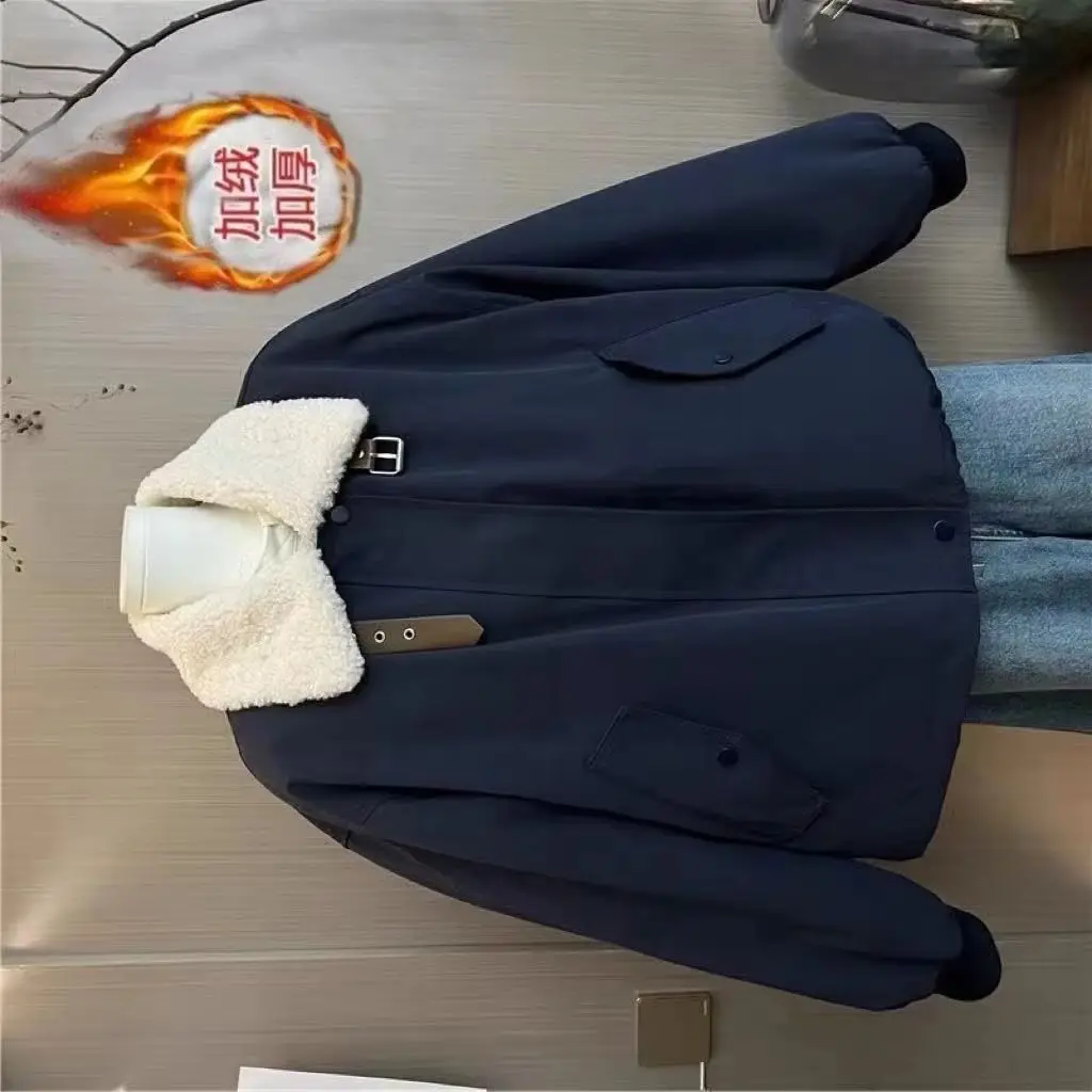 European Lamb Wool Coat Women 2026Winter New Splicing Tooling Cotton-padded Jacket Female Little Design Outcoat Lazy Ins Outwear