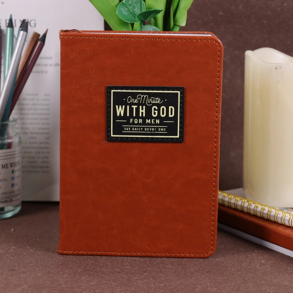 

One Minute with God for Men 365 Devotions, Brown Faux Leather Flexcover, Ideal Gift for Dad, Husband, Pastor