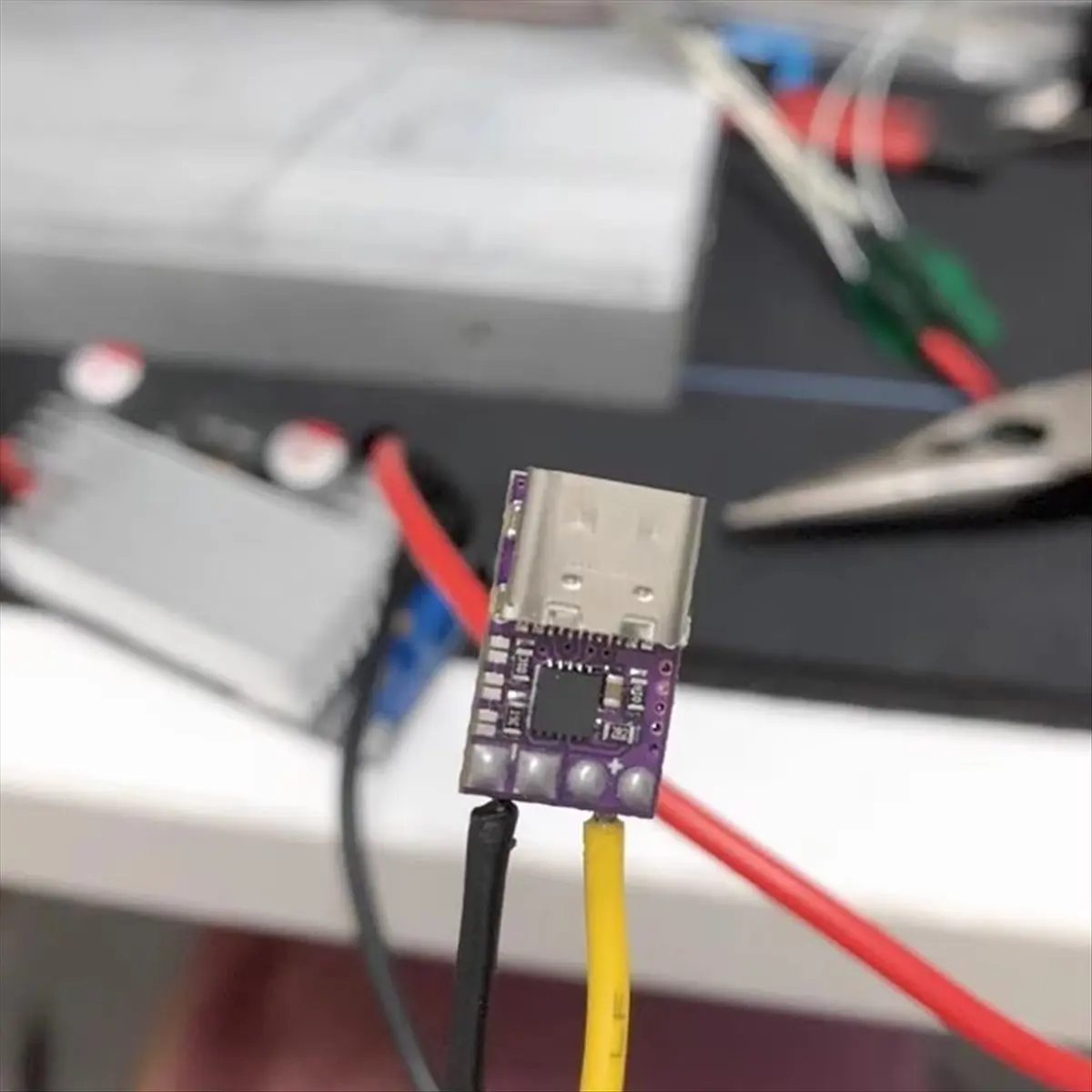 M85K 100 واط 5A TYPE-C PD شرك PD3.0 مشغلات 5 فولت 9 فولت 12 فولت 15 فولت 20 فولت الكمبيوتر المحمول الطاقة USB PD إلى تيار مستمر محول كابل بيانات