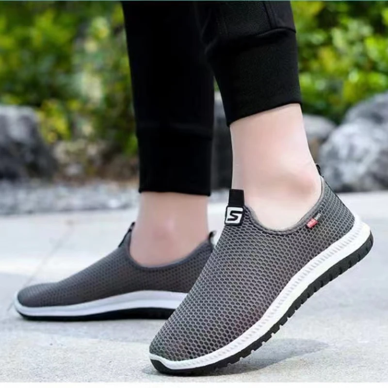 Hot Sale Summer Walking Shoes Men Sneakers Sport Lightweight Casual Hiking Shoes Men Breathable Aqua Shoes Man Outdoor Footwea