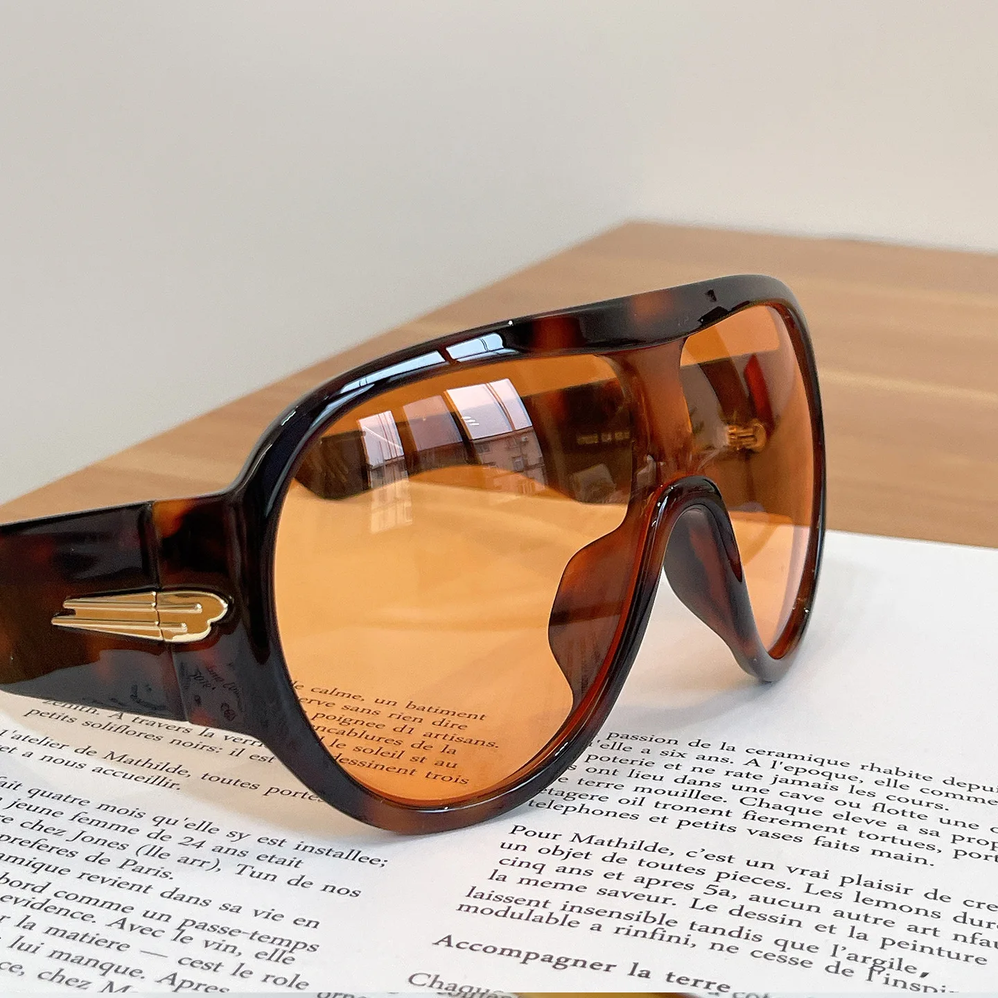 Neue modische, übergroße, schwarze einteilige Sonnenbrille für Damen und Herren, Vintage-Streifen-Design, Sonnenschutzbrille, sexy Driving Shades für Damen – Detail 14