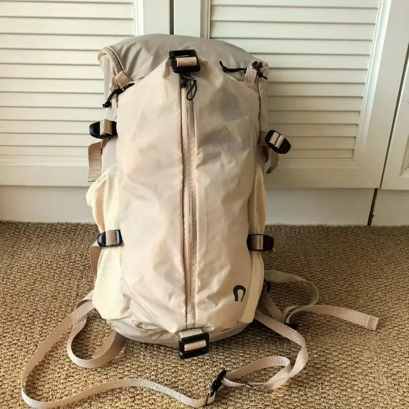 2026 New Fashionable and Casual lightweight 18L Large Capacity Sports Bag, Fitness Commuting Outdoor Hiking Bag, Backpack