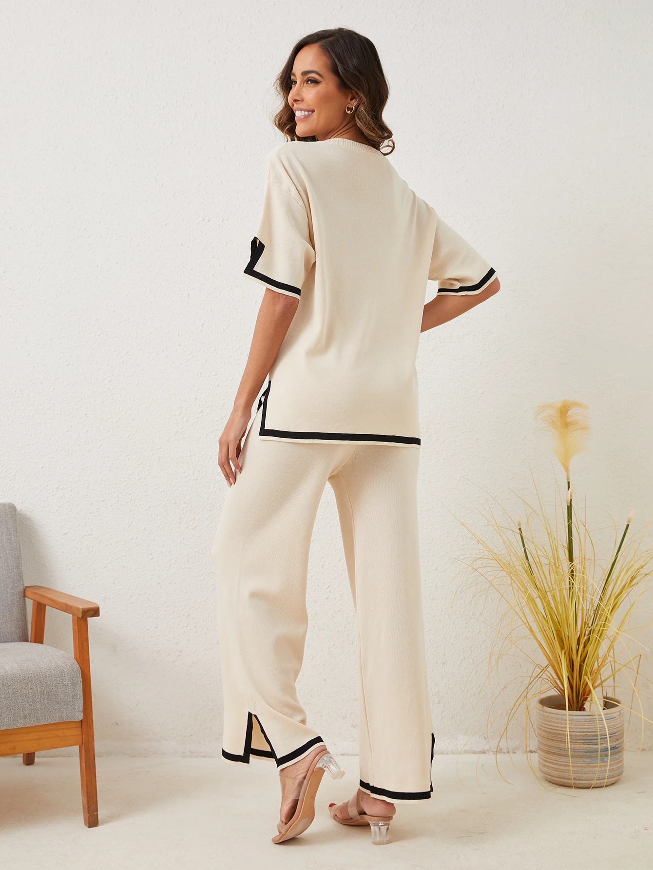 Casual 2 Piece Women Knitted Suit Loungewear Tracksuit Women Two Piece Set Elegant White Summer Knit Two Piece Set Woman 2024