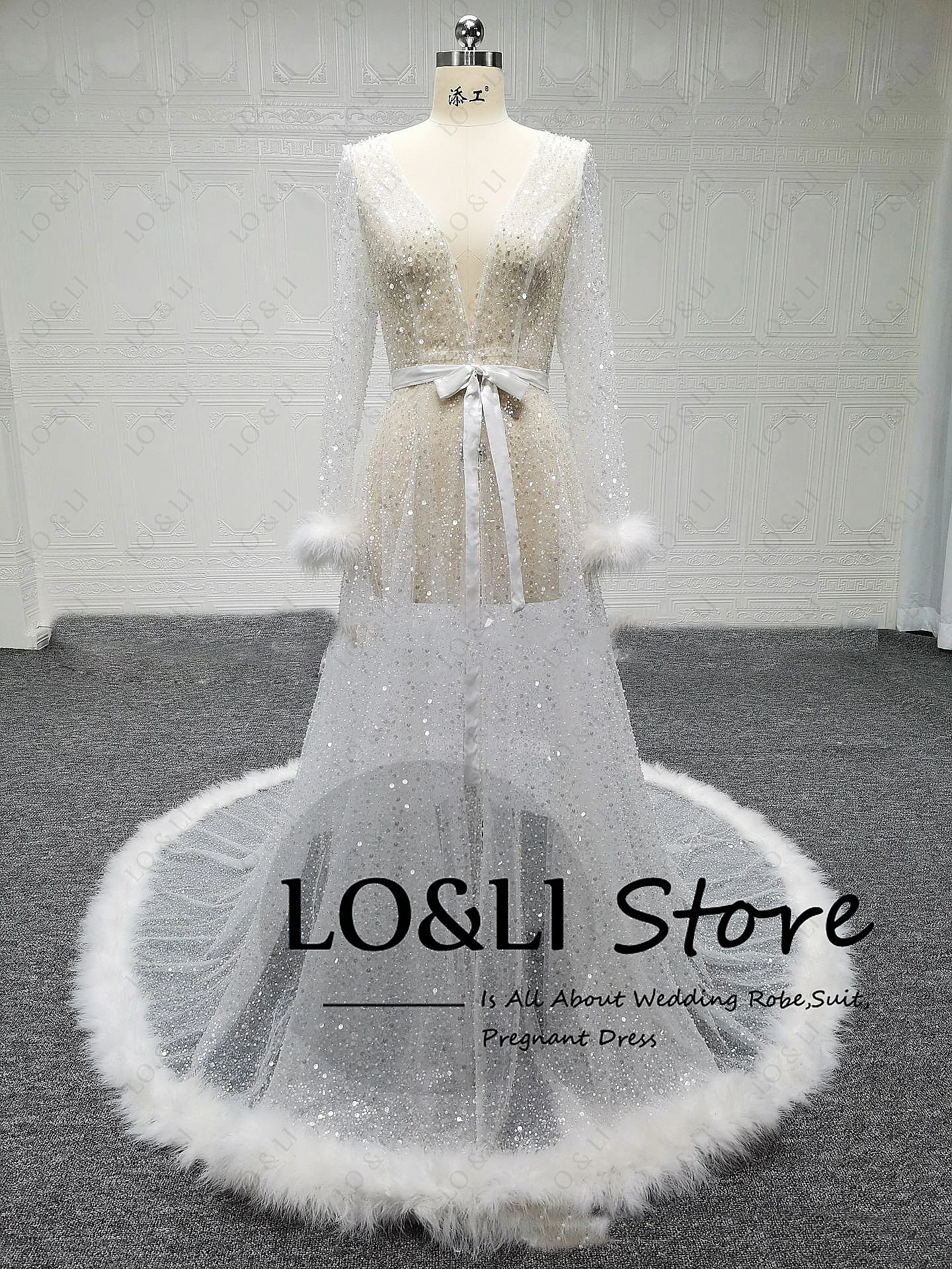 LO&LI Bride Robe Wedding Gowns For Women 2023 Bride Luxury Pearl Sparking Beading Feather Dressing Boudoir Birthday Party Set