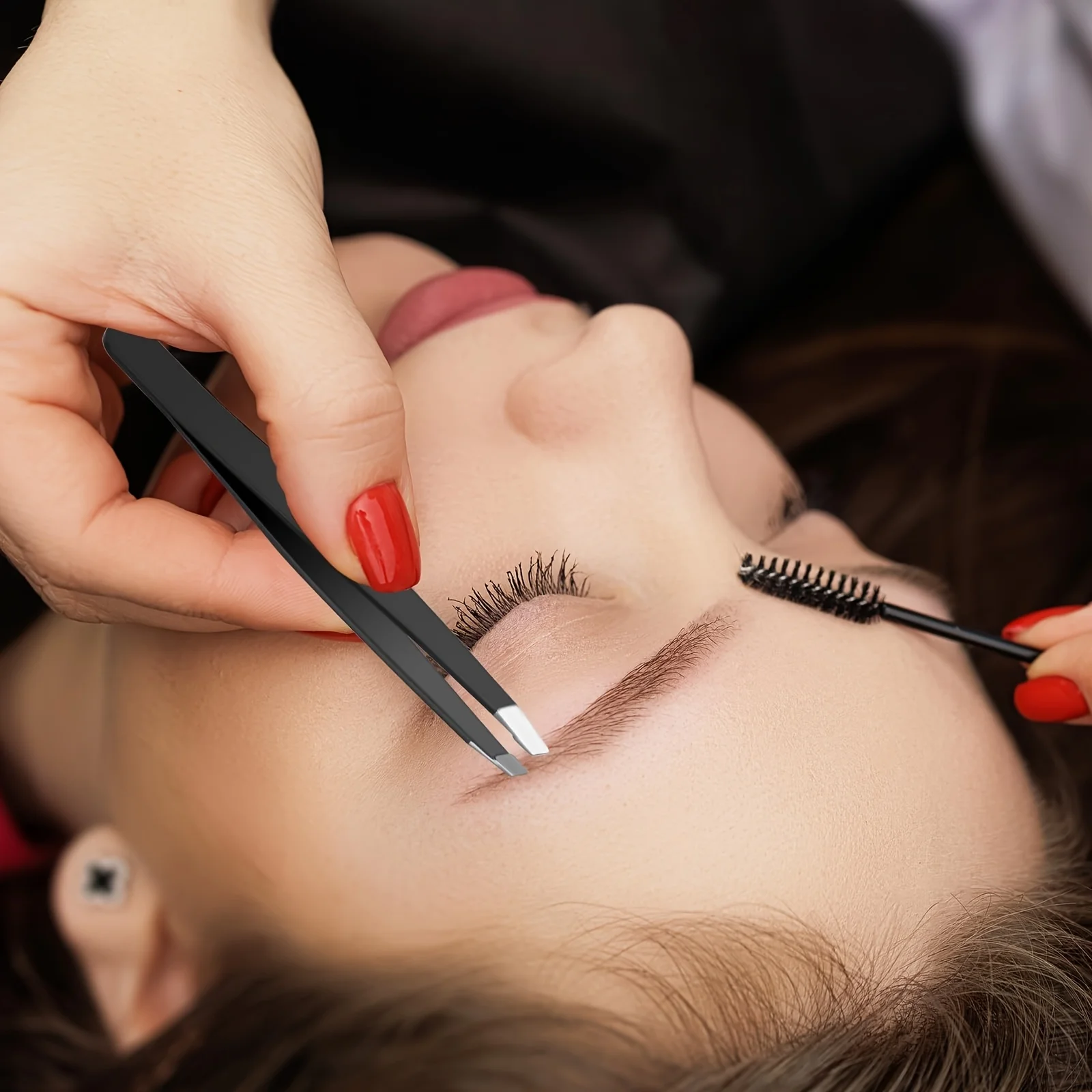 24 szt. Pęset do brwi, precyzyjne pęsety ze stali nierdzewnej z ostrzem skośnym, odpowiednie do usuwania włosów z twarzy i przedłużania rzęs