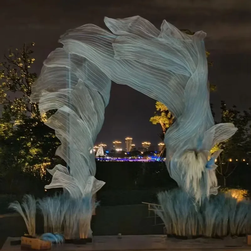 Huge outdoor organza luxury art installation wedding background event decoration huge fabric paper sculpture