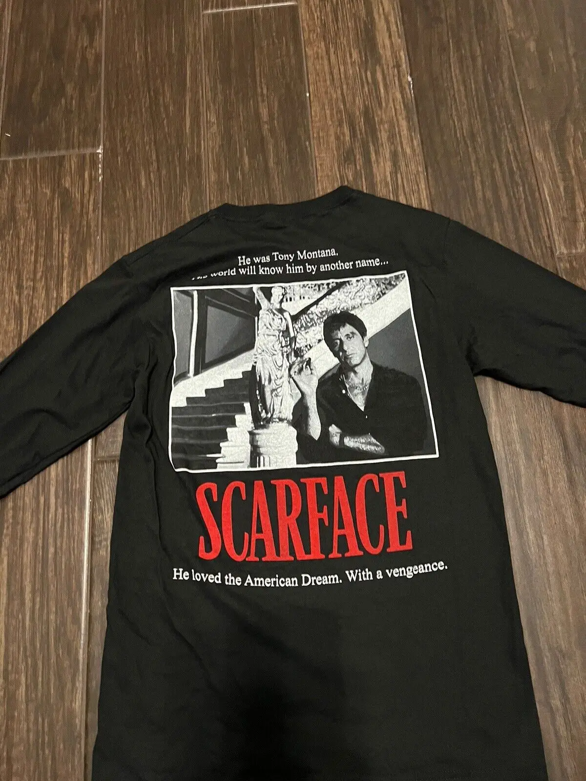 

EUC Men's Scarface Logo Long Sleeves T- Shirt S