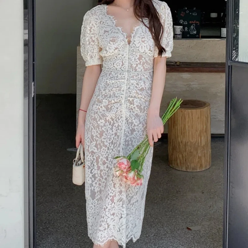 

Fashion Flower Embroidery Lace V-Neck Dresses Women French Elegant Fashion OL Short Sleeve Bodycon Midi Long Vestidos