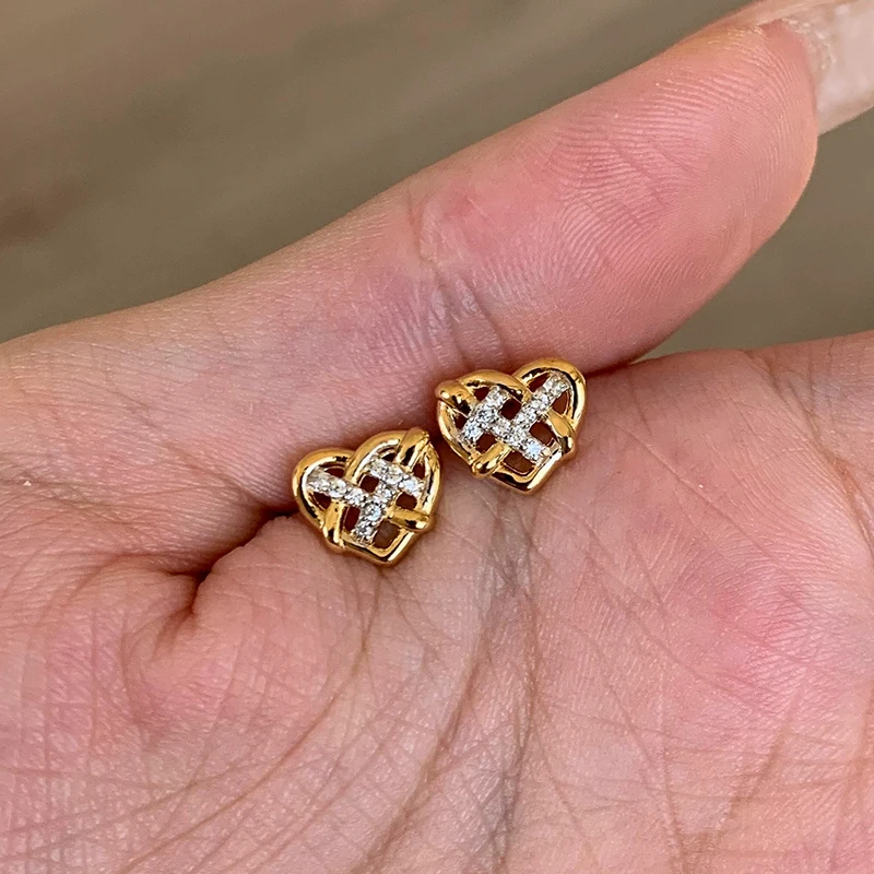 boucles-d'oreilles-raytimone-en-forme-de-cœur-scintillantes-et-chics-accessoire-de-mode-petite-serie-sensation-haut-de-gamme