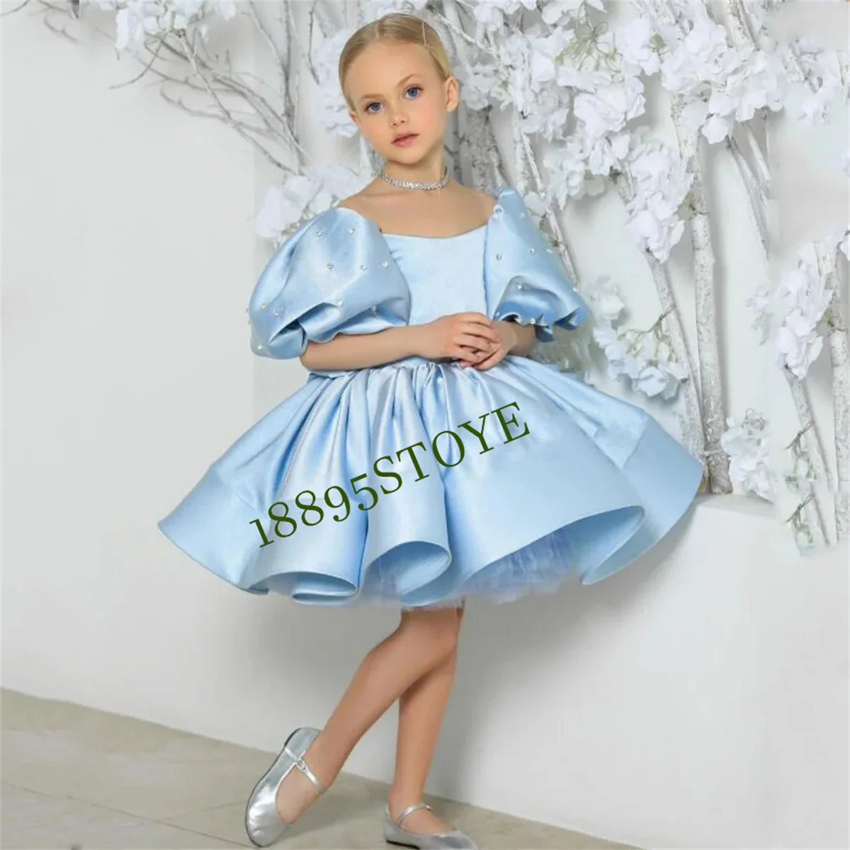 2024 Flower Girl Dress Scoop Neck Puff Girls Party Dresses for Wedding Short Sleeves Satin Kids Christmas Ceremonial Dress