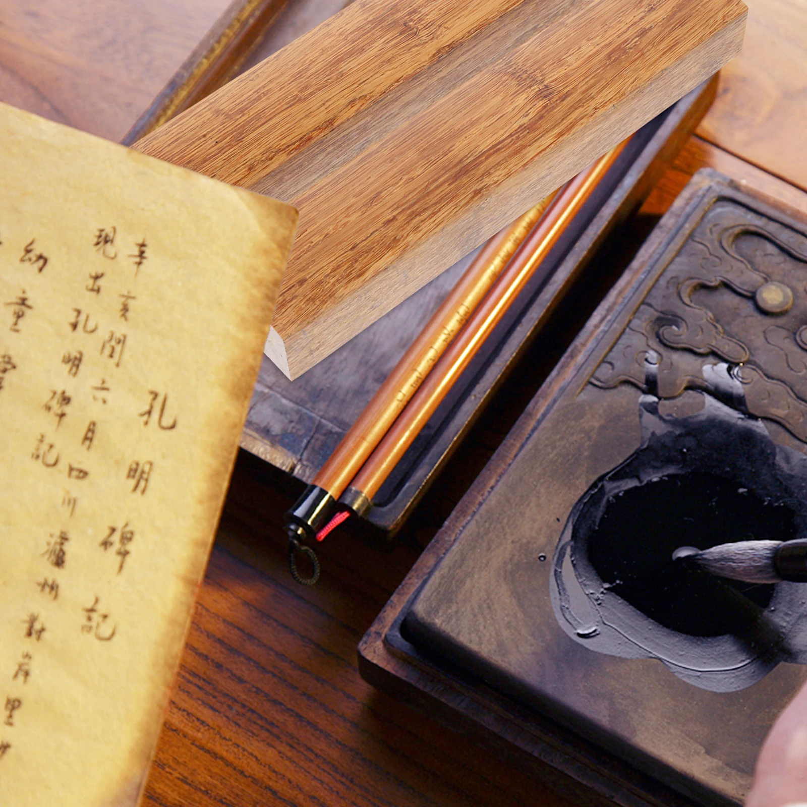 

2Pcs Practical Calligraphy Paperweights Chinese Painting Artistic Desktop Precious School Durable Sturdy Decorative Home Study