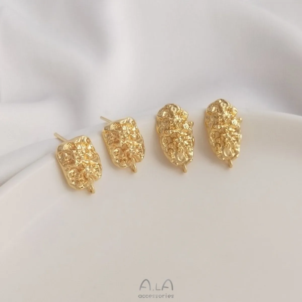 Brass Gold Plated Irregular Rectangle Oval Embossed Stud With Hanging Loop DIY Handmade Dangle Earring Jewelry Findings